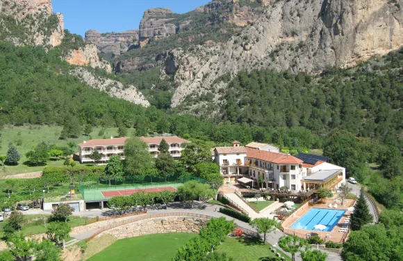 坎波伊斯佩拉莫拉酒店