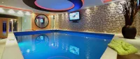 Beautiful 9-Bed Villa in Gouvia with Tennis Court - Haustierfreundliche