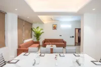 Regenta Place Raaj Agra, Tajganj