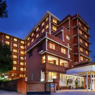 Hotel Royal Singi Hotels near Mandala Street