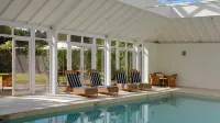 Weir House - spa