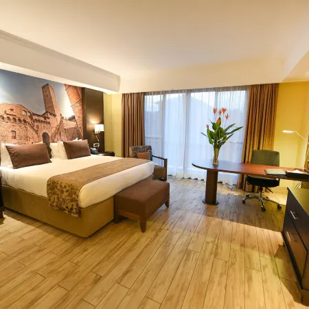 Mestil Hotel & Residences