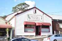 Brooklyn Motel Hotels in Palm Beach