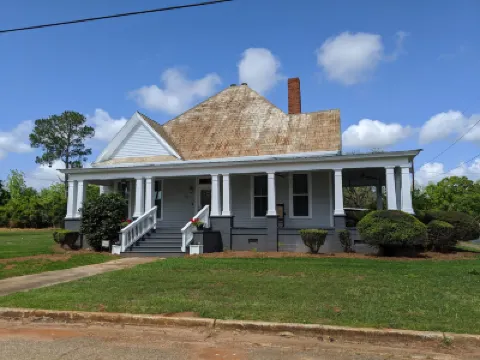 M G Richardson Bed & Breakfast  호텔