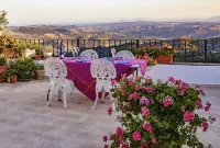 La Fructuosa Hotels in Casares