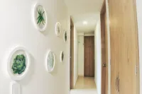 Apto Plaza Principal, Vista Embalse, Frente Autobús