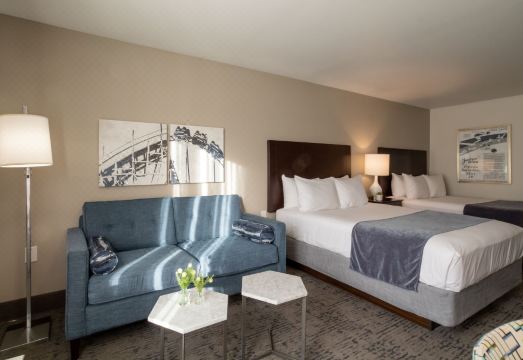 옥스퍼드 스위트 포틀랜드 - 잔첸 비치