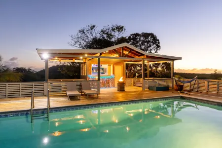 South Coast Horizon Отели в г. Олд Роуд