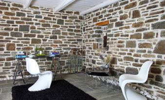 Mikro Papigo 1700 Hotel & Spa