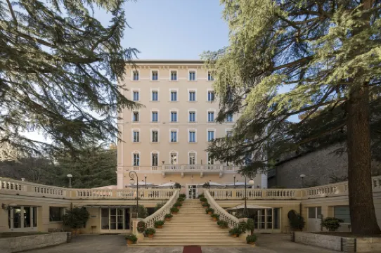 Hotel Helvetia Thermal Spa Hotels in Porretta Terme