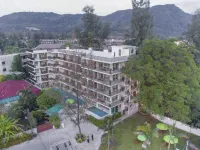 Wabi Sabi Boutique Hotel Hotels near The "Cafe" Halal Food