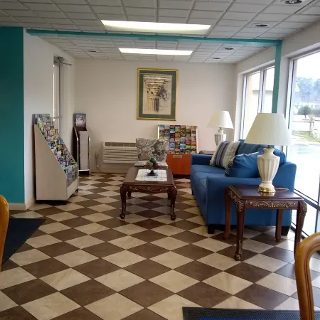 Howard Johnson by Wyndham Virginia Beach Отели рядом с достопримечательностью «Чикс-Бич»