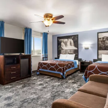 Super 8 by Wyndham Columbus/Edinburgh