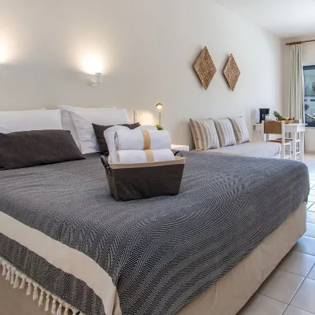 Kanso Rooms