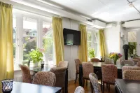 Maude´s Hotel Enskede Stockholm Hotels in Vendelso