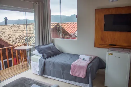 Pousada Estrelas No Mar Florianópolis Отели рядом с достопримечательностью «Lagoinha do Leste»