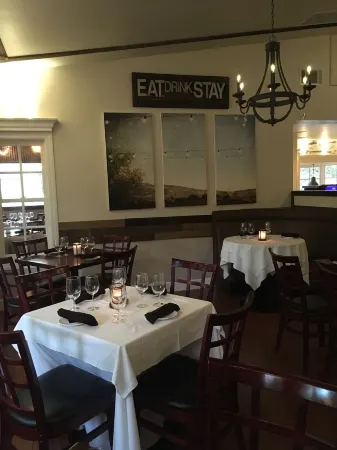 Glen Ellen Inn Secret Cottages