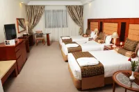 Marigold Hotel Hotels in Cité Monplaisir et Borgel