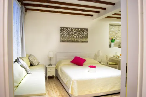 Rilati Old Town Palace - 3-Star