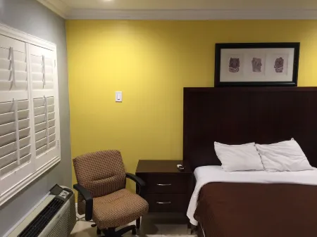 Crenshaw Inn Motel Отели в г. Вью Парк-Виндзор Хилс