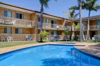 Beachpark Apartments Coffs Harbour - Beach