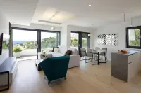 Modena Maris Apartments Hotels in Ловран