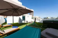 HD Acuario Lifestyle - Airport Shuttle