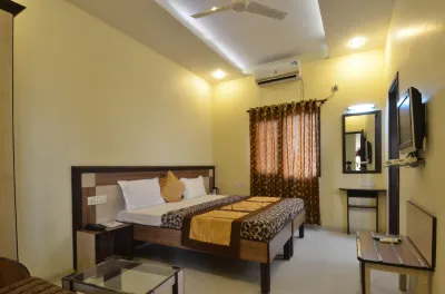 Hotel Sarovar Regency Hôtels à proximité de : Gurudwara Guru Ka Mahal