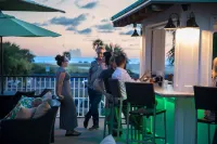 Treasure Island Hotel and Marina - bar