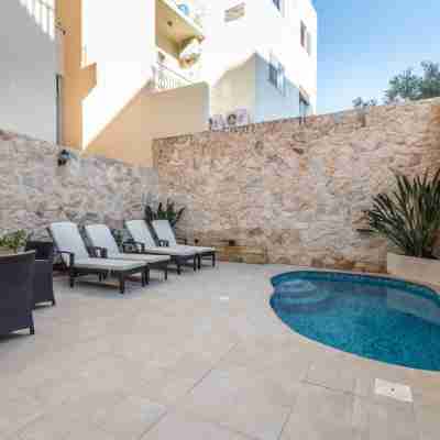The Stonehouse Fitness & Recreational Facilities