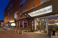 NU Hotel Hotels near Hansons Restaurant