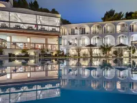 Hotel Punta Hotels in Skiathos