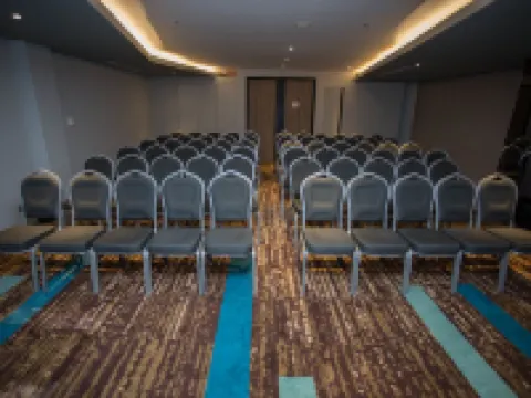 Ibis Styles Batam Nagoya Hotel di Bengkong