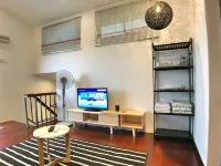 IBook10 Deluxe Loft Suite Room by IBook Homestay - Bungalows