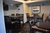 Staybridge Suites CRANBURY-SOUTH BRUNSWICK by IHG - breakfast
