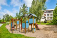 Apartamenty Sun & Snow Na Klifie - Plac Zabaw, Blisko plaży Hotels in Chłapowo