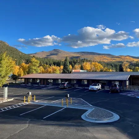 Wolf Creek Lodge, BW Signature Collection
