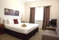 Apartments on Morrow - Apartments