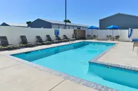 Microtel Inn & Suites by Wyndham Klamath Falls - Pools