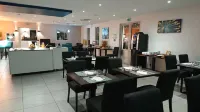 Kyriad Direct Lyon - Bron Eurexpo - petit déjeuner