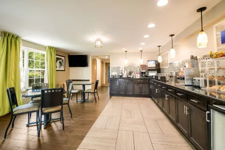 Best Western Inn Отели в г. Коуэн