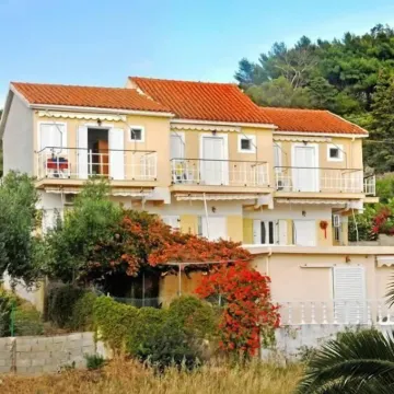 Kappatos Studios & Apartments Hotels near Argostoli Lagoon