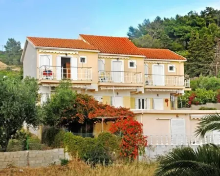 Kappatos Studios & Apartments Hotels in Argostolion