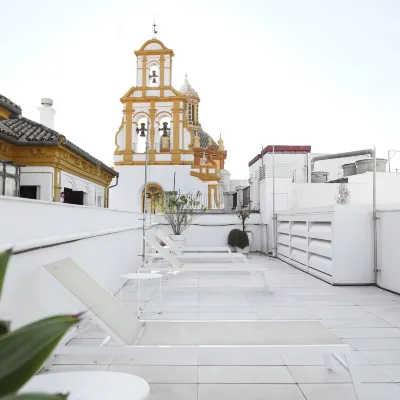 Numa Seville Jondo โรงแรมใกล้มหาวิหารแห่งเซบียา