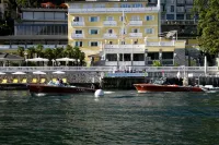 Holiday Hotel Yachtsport Resort Lago Maggiore Hoteles cerca de Isole di Brissago
