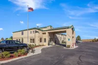 Quality Inn & Suites Meridian - West Boise Hotels in Meridian