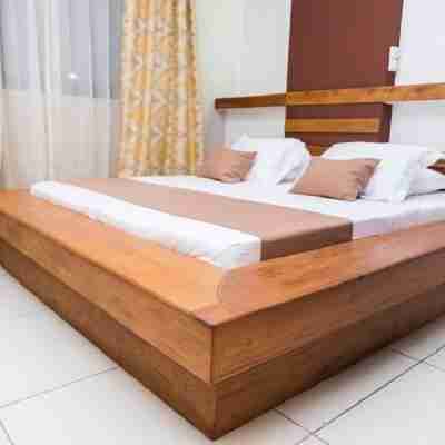 Lovencie Lodge Rooms