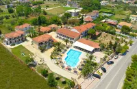 Sunny Garden Hotel Hotels near Porto Kamilafka Beach