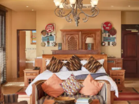 AmmaZulu African Palace Hotels in Kloof