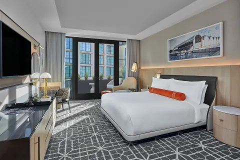 The Crescent Hotel, Fort Worth